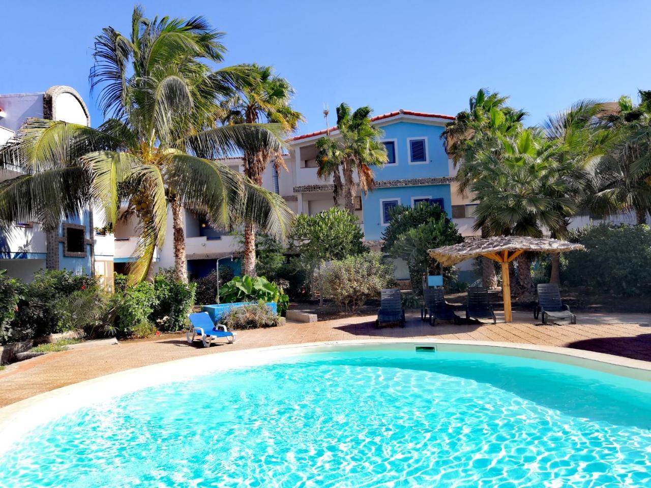 Sal Service Blu Moradias Residence With Pool Santa Maria Exteriör bild